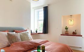 Rute - Bed No Breakfast
